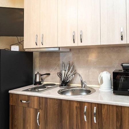 Wehost Stylish Apartment In Old تبليسي المظهر الخارجي الصورة